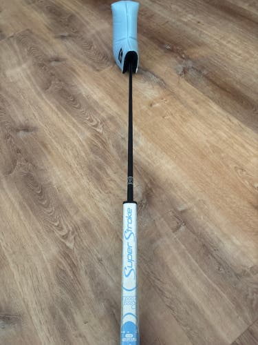 Black Men's Blade Left Hand Putter 33" (Used)