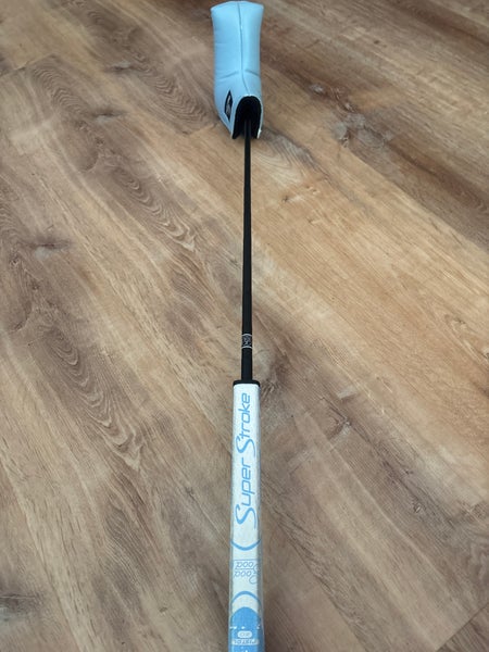 Black Men's  Blade Left Hand Putter 33" (Used)