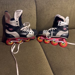 (Read Desc)Bauer Vapor Agility Inline Skates Regular Width Size 13.5 (Used)