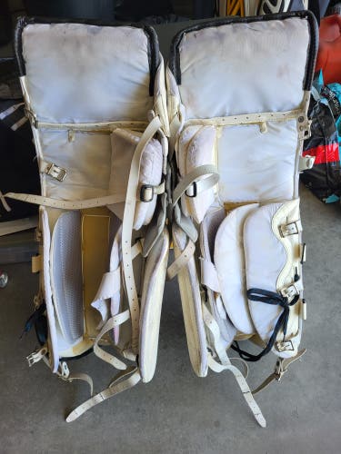 37" Itech X-Factor Goalie Leg Pads (Used)
