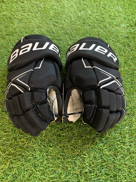 Black Junior Bauer NSX Gloves 11" (Used)