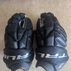 True Catalyst 9X3 Gloves 12" (Used)