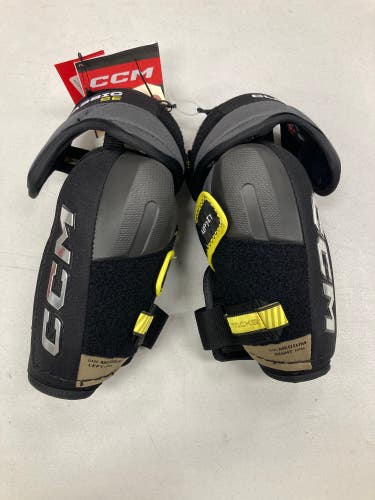 Senior Medium CCM Elbow Pads (New)