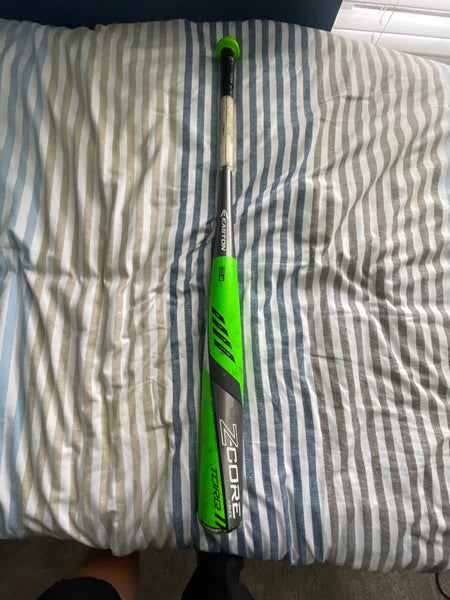 Easton Mako Torq Composite BBCOR Certified Bat (-3)  30 oz 33" (Used)
