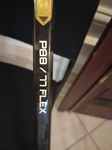Senior Bauer Proto R Left Hand Hockey Stick P88 77 Flex (New)