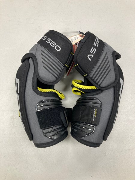 NEW Senior Medium CCM Tacks AS 580 Elbow Pads