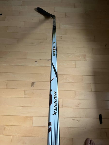 New Senior Bauer Hyperlite2 White & Gold P92 70 Flex Left Handed Hockey Sticks