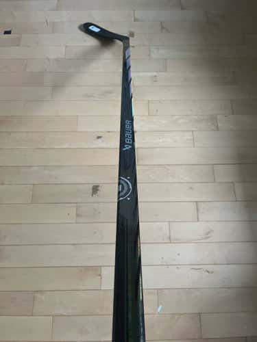New Intermediate Bauer Proto R P92 55 Flex Left Handed Hockey Stick