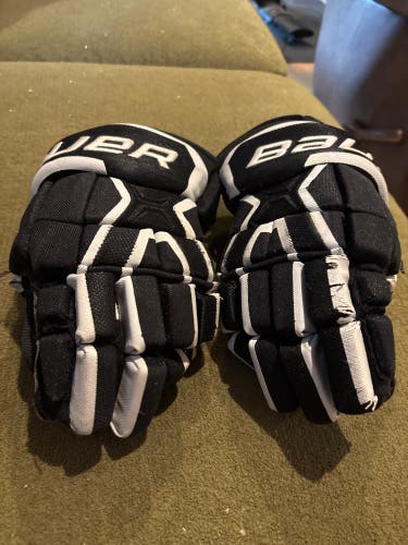 Bauer Supreme 190 Gloves 12" (Used)