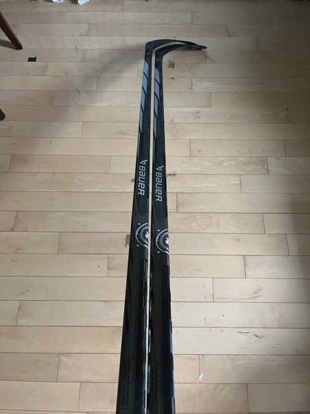 New 2 PACK Senior Bauer Proto-R P92 70 Flex Left Handed Hockey Sticks