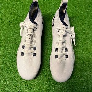 Men's  Size M 9.5 (W 10.5) Under Armour (New)