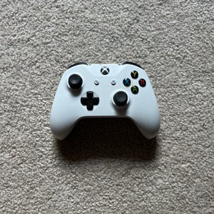 Xbox Controller (Used)