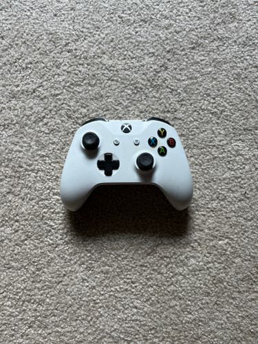 Xbox Controller (Used)