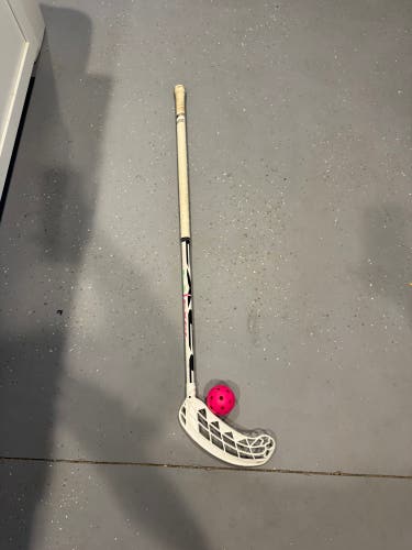 Junior  Right Handed Floor ball Stick  (Used)
