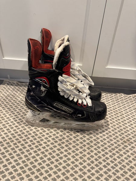 Bauer Vapor 1X Hockey Skates  7 (Used)