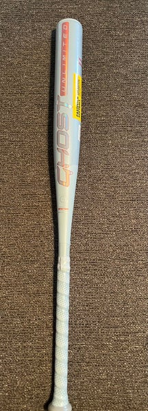 Easton Ghost Unlimited Fastpitch Bat 2025 Size 32/22
