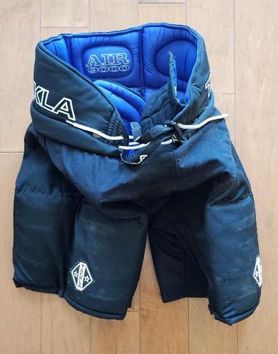 Senior Large Tackla Air 9000 Hockey Pants (Used)