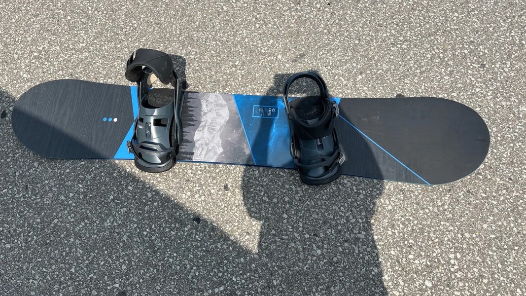 Capix Level All Mountain Snowboard | Burton Custom Bindings | 163cm