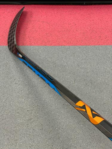 Intermediate Bauer Nexus E4 Hockey Stick Left Hand (Used)