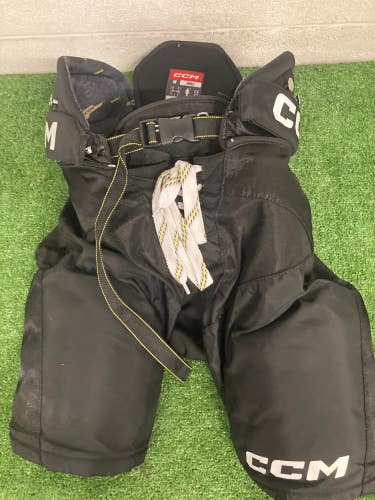 Black Senior Small CCM Tacks AS 580 Hockey Pants (Used)