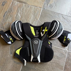 Senior Medium Warrior ALPHA LX 20 Shoulder Pads (New)