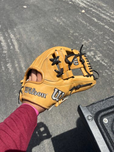 Wilson RH Infield A2K Baseball Glove 11.75" (Used)