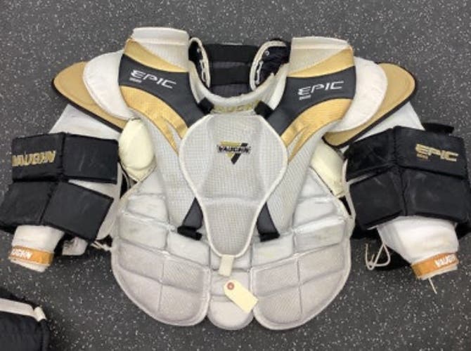 Medium Vaughn Goalie Chest Protector (Used)