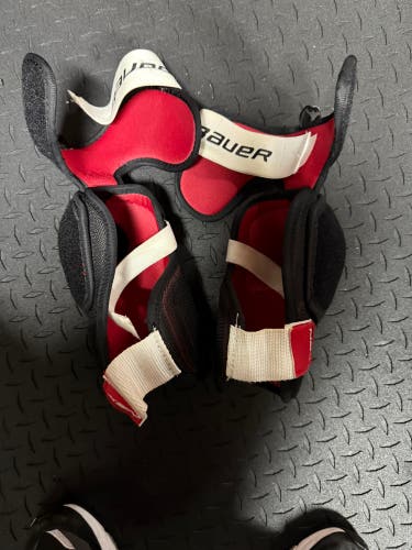Large Senior Bauer NSX Elbow Pads  (Used)