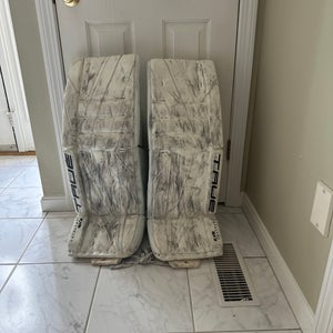 33 + 2"  True Catalyst 9X3 Goalie Leg Pads (Used)