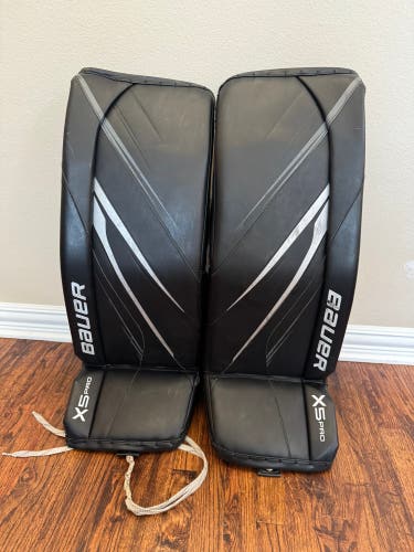 33" Bauer Vapor X5 Pro Goalie Leg Pads (Used)