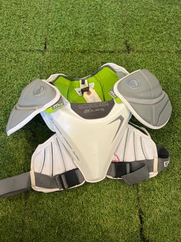Large Adult Maverik Max Shoulder Pads (Used)