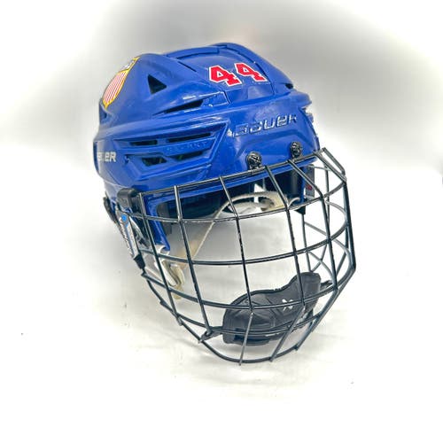 Bauer Re-Akt 150 - Team USA National Development Team Program Used Medium Pro Stock Helmet (White)