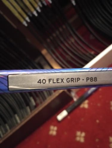 Junior CCM RibCor Trigger 8 Pro Right Handed Hockey Stick P88 40 Flex (New)