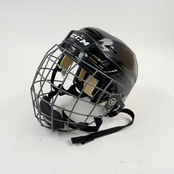 CCM Tacks 110 Medium 6 7/8" to 7 3/8" Hockey Helmet