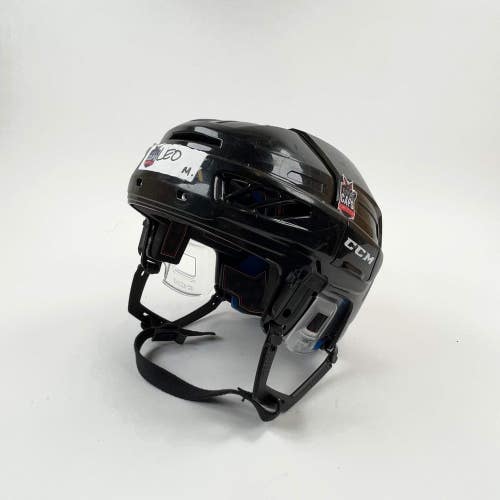 CCM FL3DS Jr 19.3" to 22.4" Youth Hockey Helmet