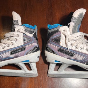2017 Bauer Reactor 7000 Hockey Goalie Skates Regular Width  Size 5 (Used)