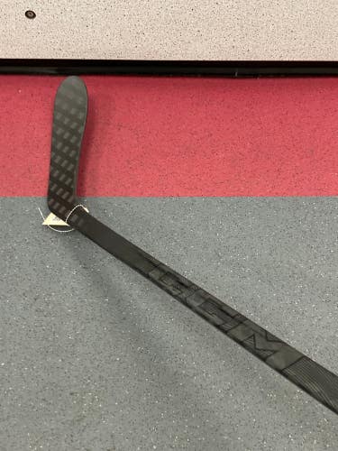 Senior CCM RibCor Team Hockey Stick Right Handed P28 (New)