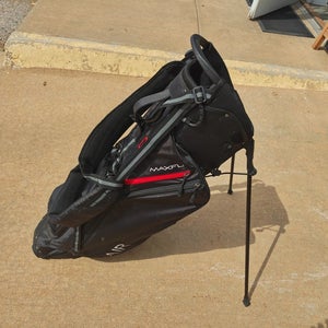 Maxfli Air 4 Divider Dual Strap Golf Stand Bag Black/Red