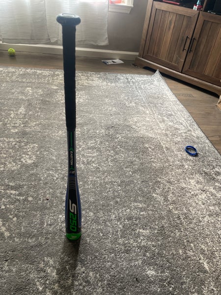 Easton S250 Alloy USABat Certified Bat (-10)  18 oz 28" (Used)