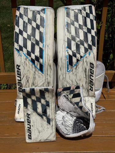 35" + 1 2023 Bauer Supreme Mach Regular Goalie Full Set (Used)
