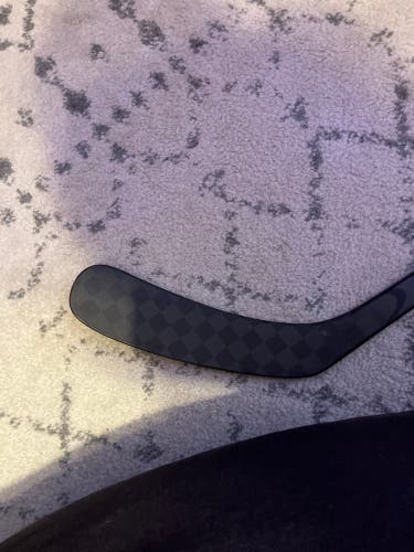 Intermediate CCM JetSpeed FT5 Right Handed Hockey Stick (New)