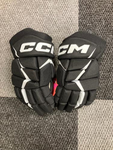 NEW Senior CCM JetSpeed FT680 Gloves 14"