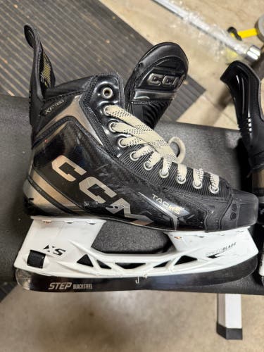 2025 CCM Tacks XF Pro Hockey Skates Regular Width 7 (Used)