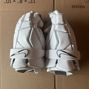 New Nike Vapor Lacross Gloves