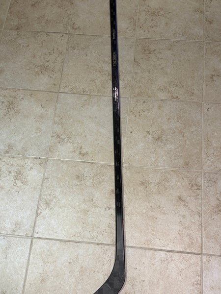 CCM RibCor Trigger 7 Pro P29 40 Flex Right Handed Hockey Stick P92 (Used)