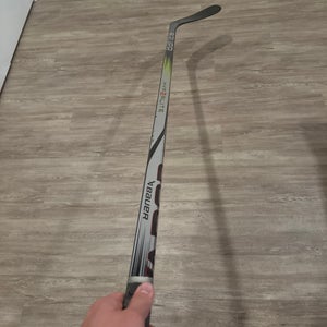 Intermediate Bauer Vapor Hyperlite 2 Right Handed Hockey Stick P92  (Used)