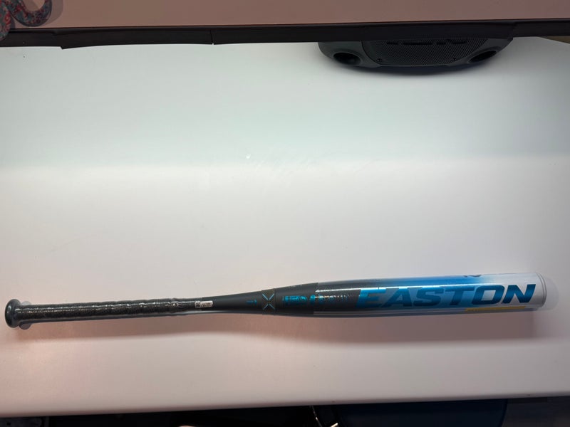 2025 Easton Ghost OG Bat (-10)  23 oz 33" (New)