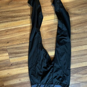 Black Large/Extra Large Men's Under Armour Compression (Used)