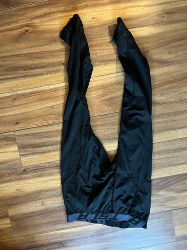 Black Large/Extra Large Men's Under Armour Compression (Used)