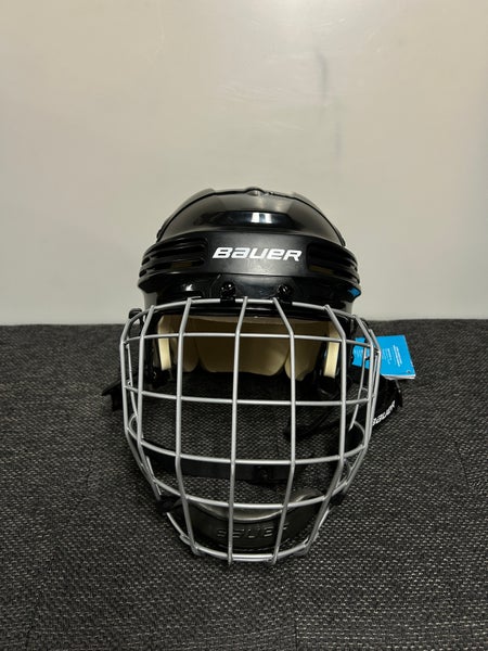 Large Bauer 4500 Helmet (New)